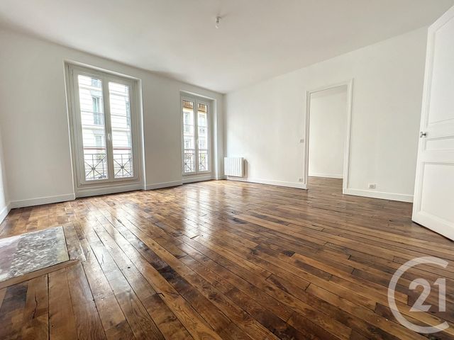 Appartement F2 à vendre - 2 pièces - 52.0 m2 - PARIS - 75011 - ILE-DE-FRANCE - Century 21 Nation